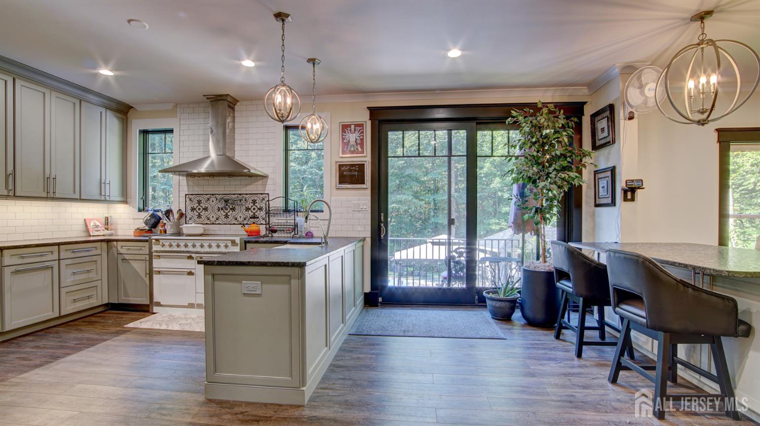 South Brunswick, New Jersey, 08512, United States, 4 Bedrooms Bedrooms, ,4 BathroomsBathrooms,Residential,Active,1929449