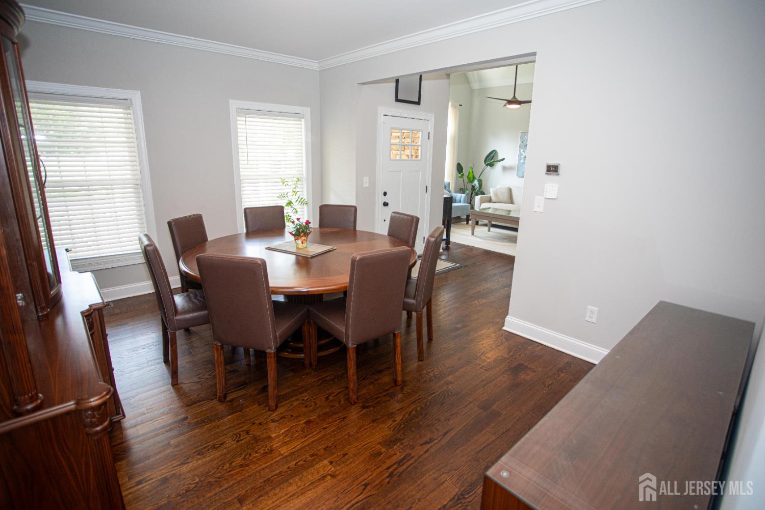 East Brunswick, New Jersey, 08816, United States, 5 Bedrooms Bedrooms, ,4 BathroomsBathrooms,Residential,Active,1899930