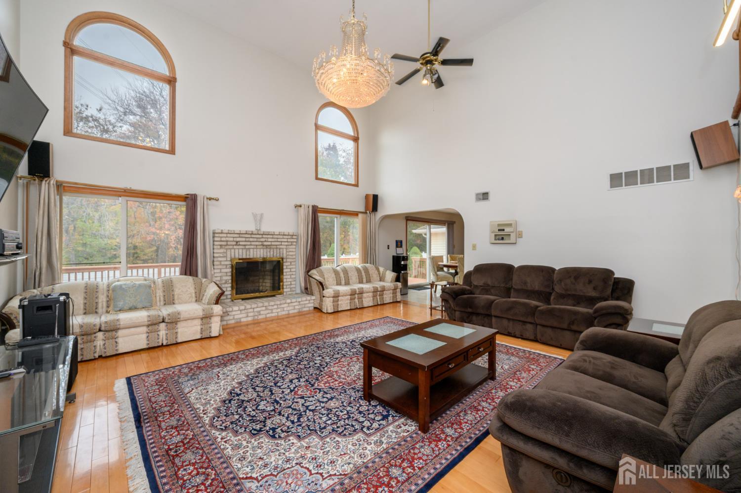 South Brunswick, New Jersey, 08852, United States, 5 Bedrooms Bedrooms, ,6 BathroomsBathrooms,Residential,Active,1987203