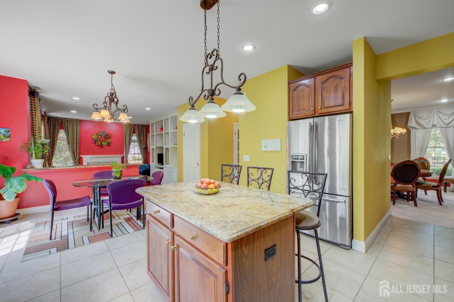 Plainsboro, New Jersey, 08536, United States, 5 Bedrooms Bedrooms, ,4 BathroomsBathrooms,Residential,Contingent,1993683