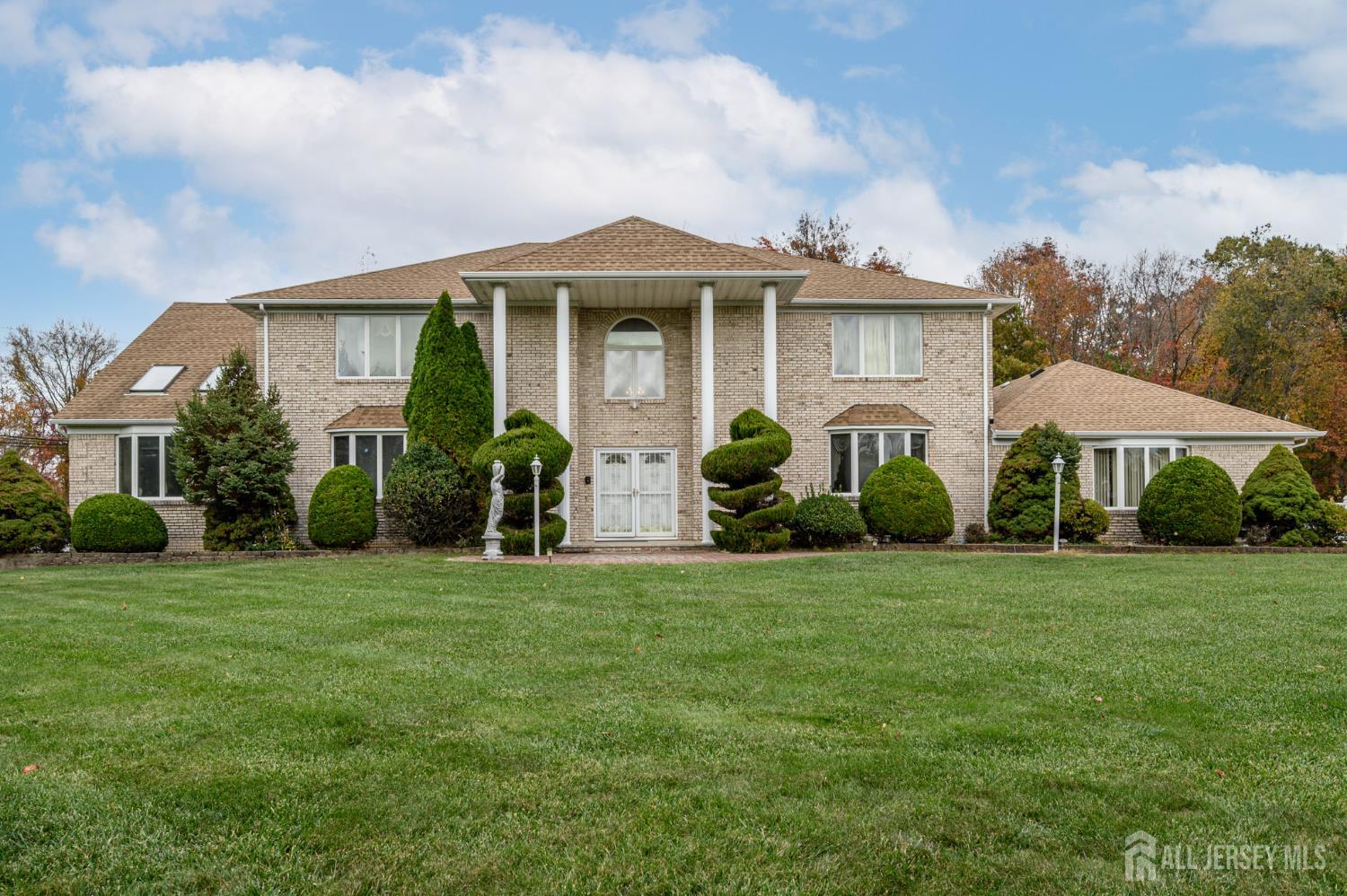 South Brunswick, New Jersey, 08852, United States, 5 Bedrooms Bedrooms, ,6 BathroomsBathrooms,Residential,Active,1987203 South Brunswick, New Jersey, 08852, United States, 5 Bedrooms Bedrooms, ,6 BathroomsBathrooms,Residential,Active,1987203