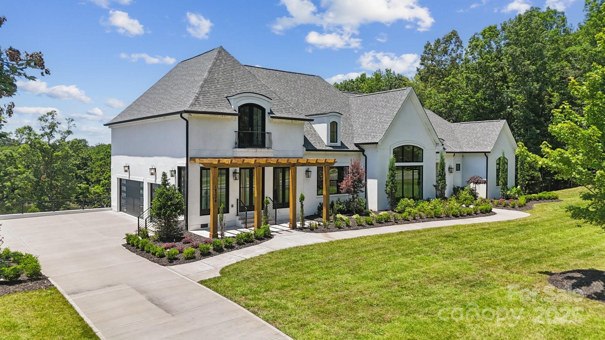 Charlotte, North Carolina, 28278, United States, ,6 BathroomsBathrooms,Residential,Active,1769360