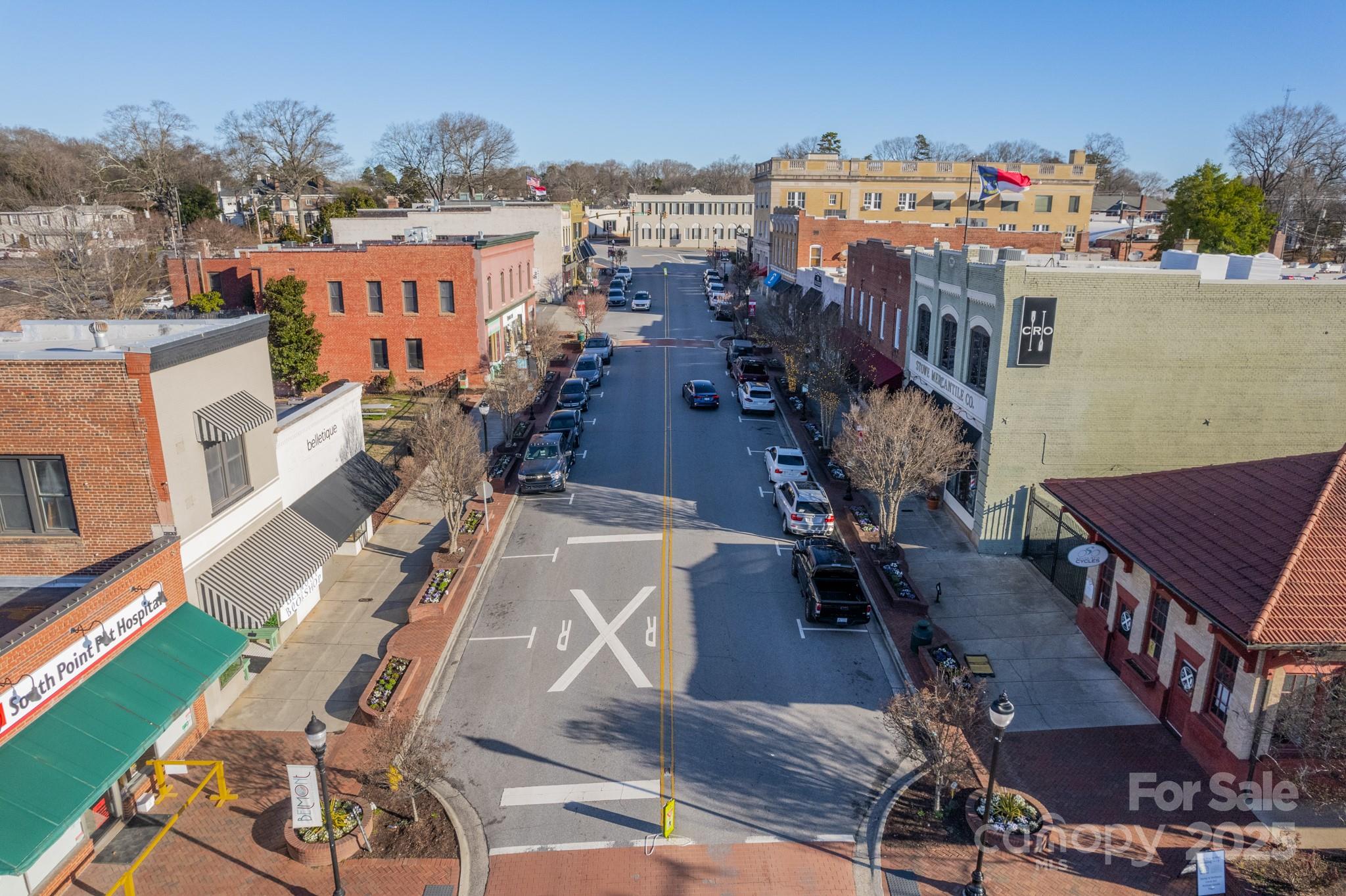 Belmont, North Carolina, 28012, United States, 4 Bedrooms Bedrooms, ,5 BathroomsBathrooms,Residential,Contingent,1871836