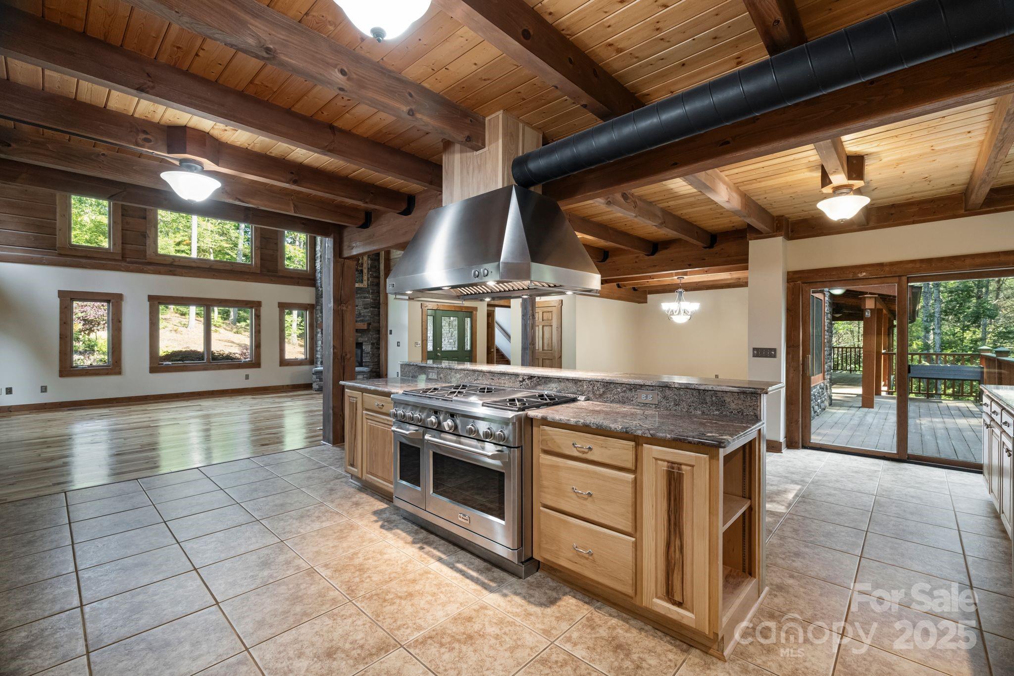 Lenoir, North Carolina, 28645, United States, ,5 BathroomsBathrooms,Residential,Active,1843925