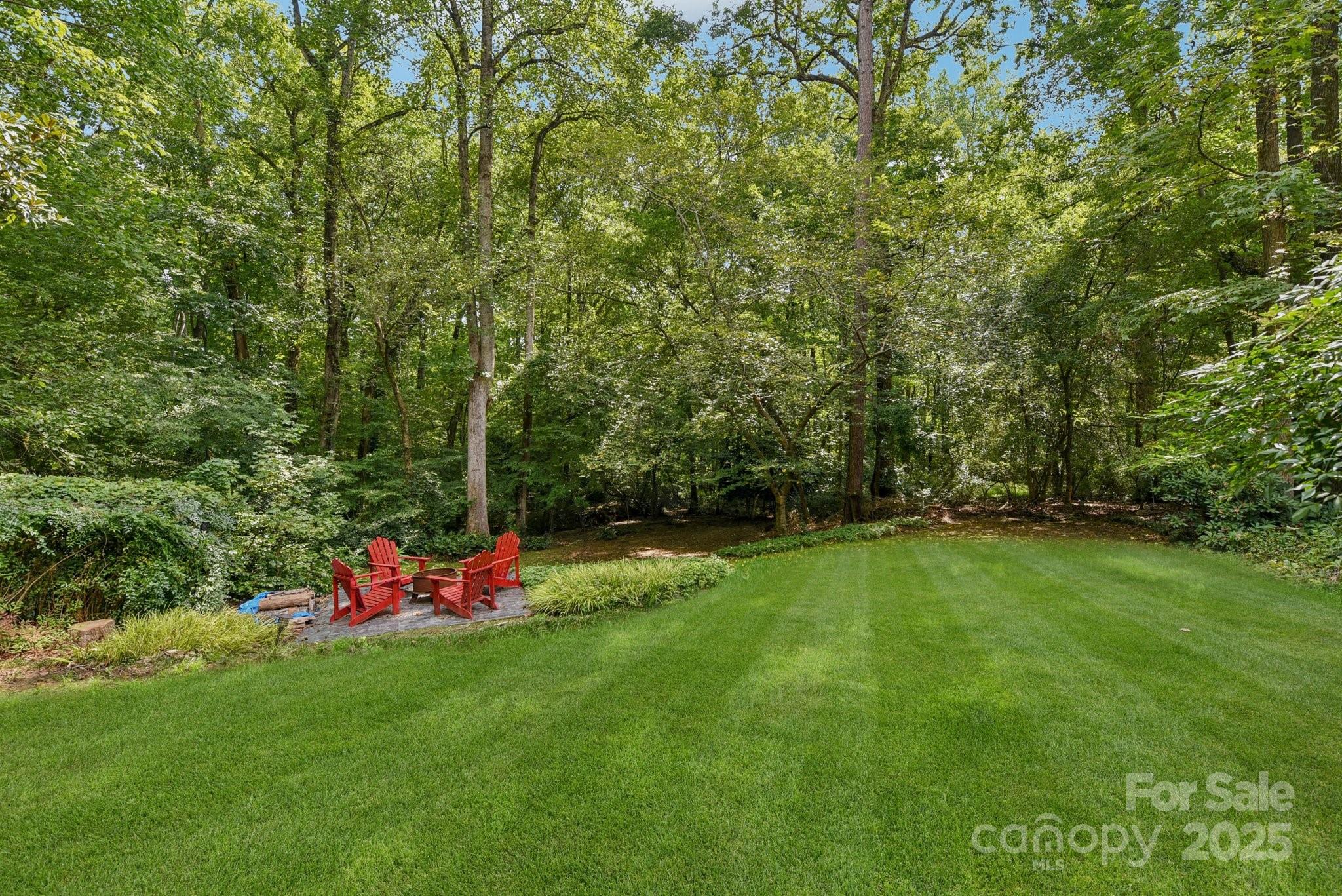 Charlotte, North Carolina, 28210, United States, 4 Bedrooms Bedrooms, ,5 BathroomsBathrooms,Residential,Active,1920239