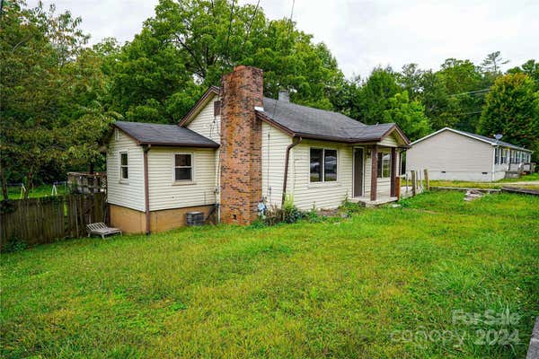 54 HILLSIDE HTS, BREVARD, NC 28712, photo 2 of 14