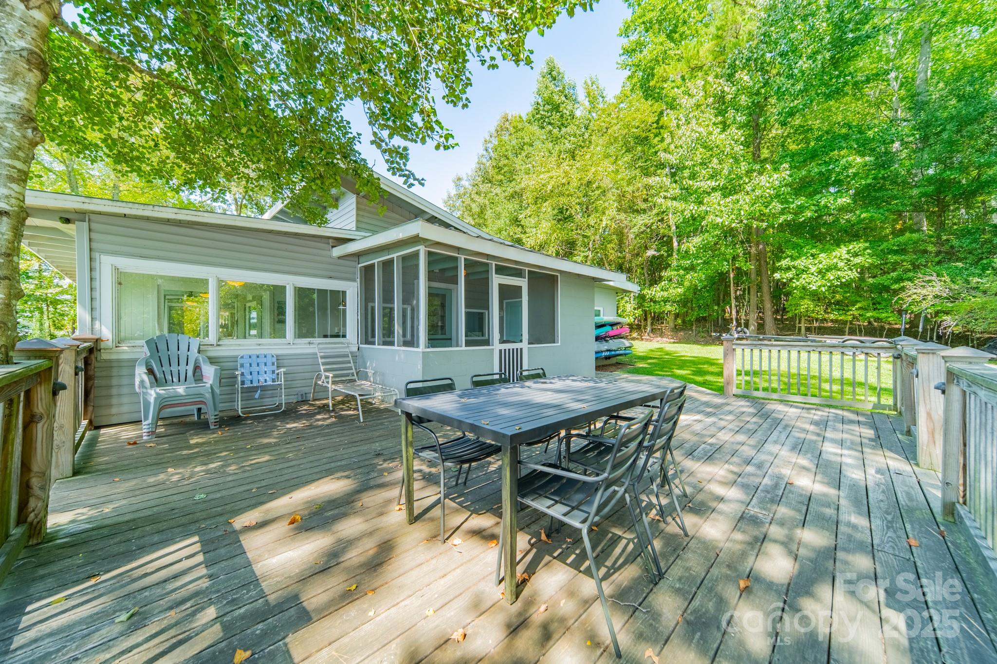 Clover, South Carolina, 29710, United States, 2 Bedrooms Bedrooms, ,2 BathroomsBathrooms,Residential,Active,1929445