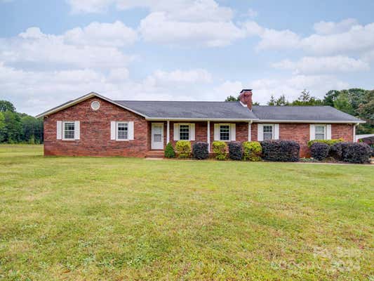 348 LORAY FARM RD, DALLAS, NC 28034 - Image 1