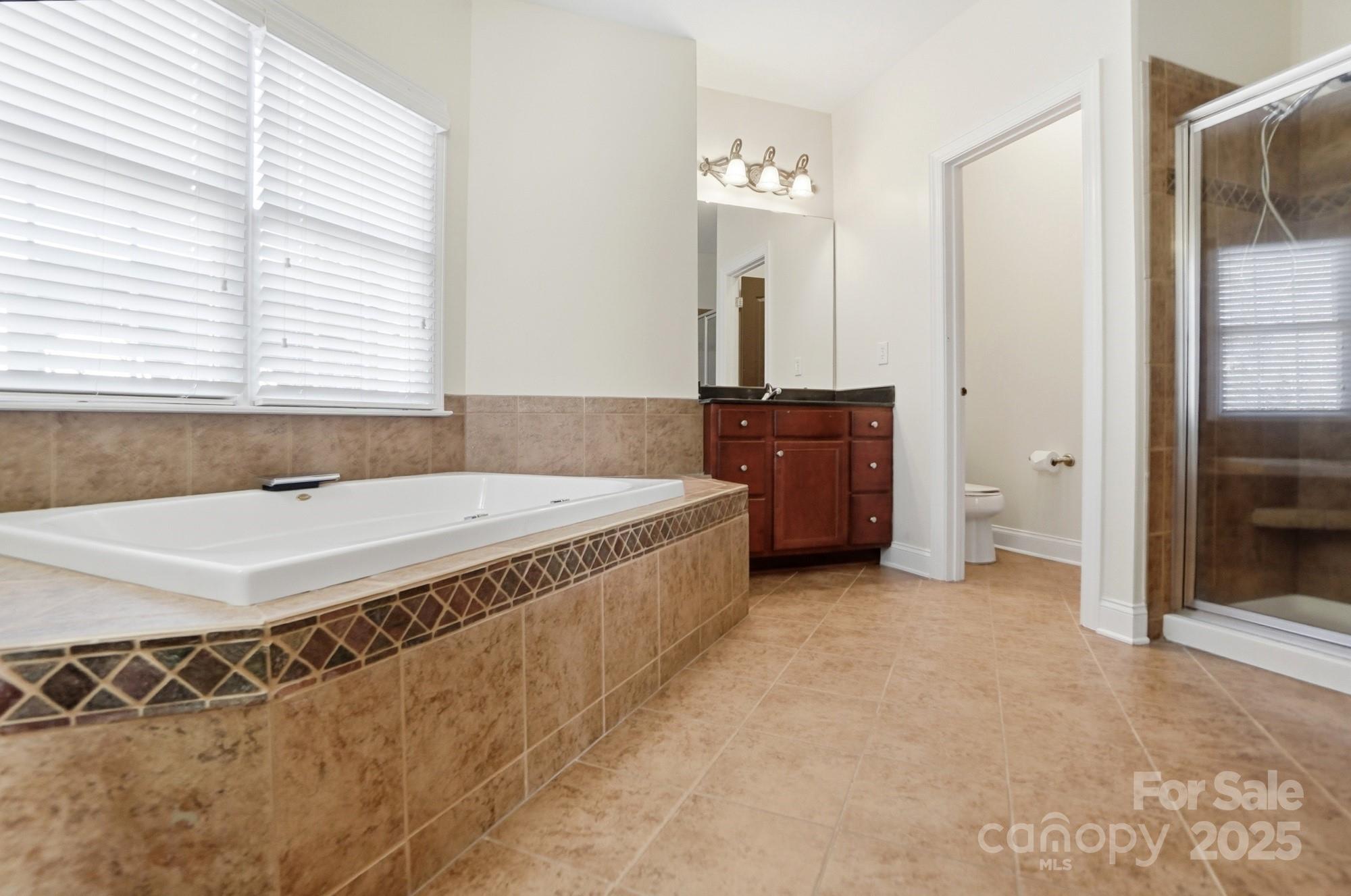 Waxhaw, North Carolina, 28173, United States, 5 Bedrooms Bedrooms, ,4 BathroomsBathrooms,Residential,Active,2007279