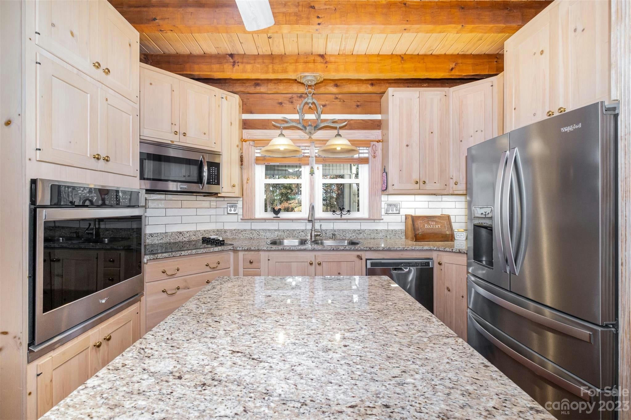 Statesville, North Carolina, 28625, United States, ,8 BathroomsBathrooms,Residential,Active,1769405