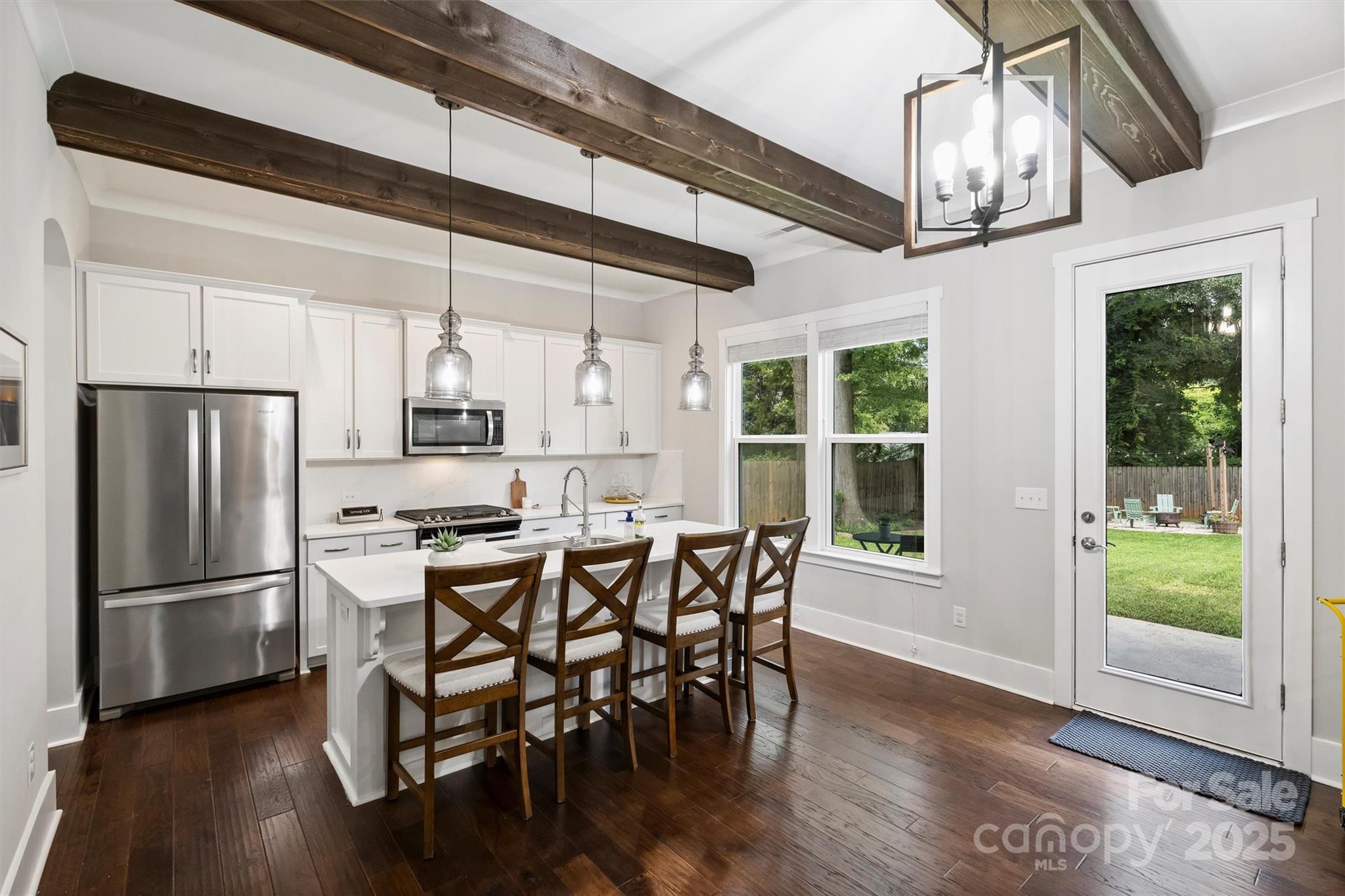 Charlotte, North Carolina, 28205, United States, 4 Bedrooms Bedrooms, ,4 BathroomsBathrooms,Residential,Active,1934773