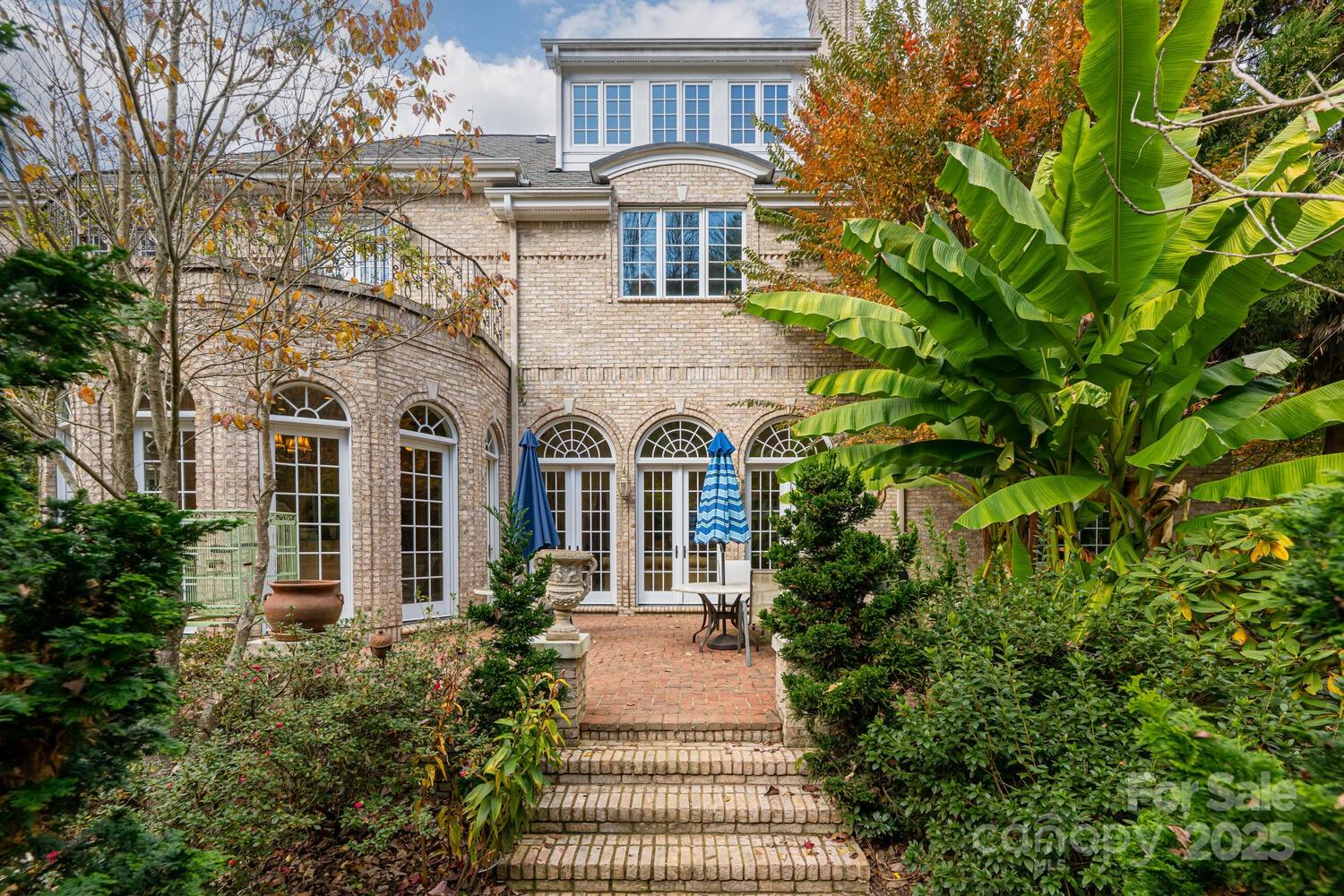 Fletcher, North Carolina, 28732, United States, 4 Bedrooms Bedrooms, ,7 BathroomsBathrooms,Residential,Active,1997887