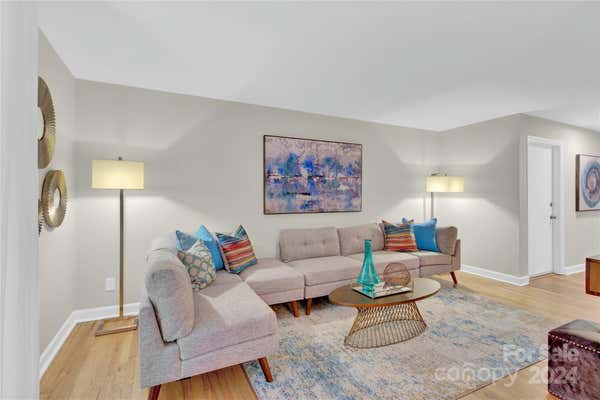 400 QUEENS RD APT B1, CHARLOTTE, NC 28207 - Image 1