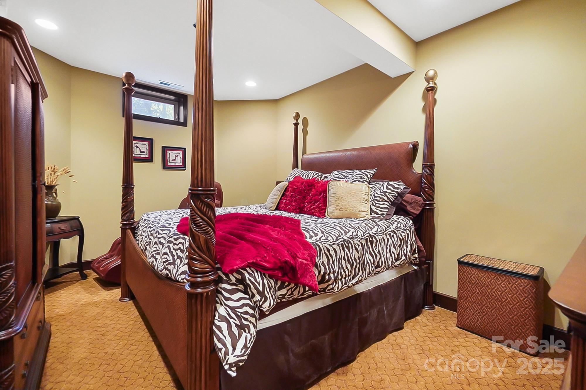 Waxhaw, North Carolina, 28173, United States, 5 Bedrooms Bedrooms, ,5 BathroomsBathrooms,Residential,Active,2008929