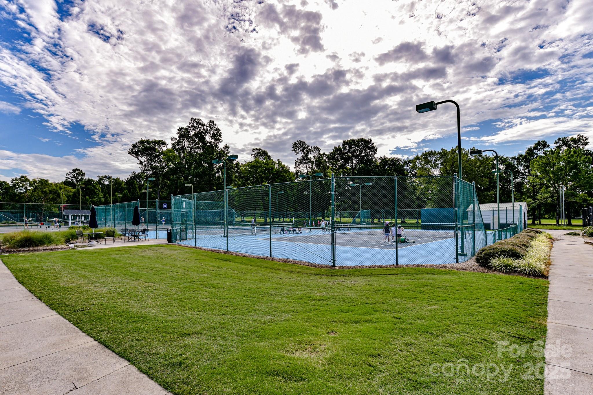 Charlotte, North Carolina, 28277, United States, 6 Bedrooms Bedrooms, ,5 BathroomsBathrooms,Residential,Active,1992626