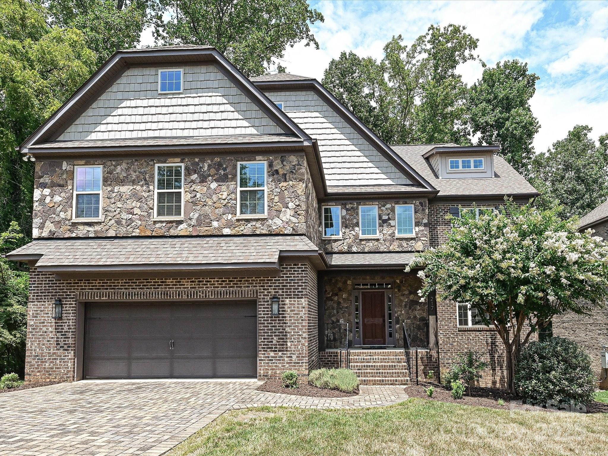 Charlotte, North Carolina, 28270, United States, 4 Bedrooms Bedrooms, ,4 BathroomsBathrooms,Residential,Active,1905086