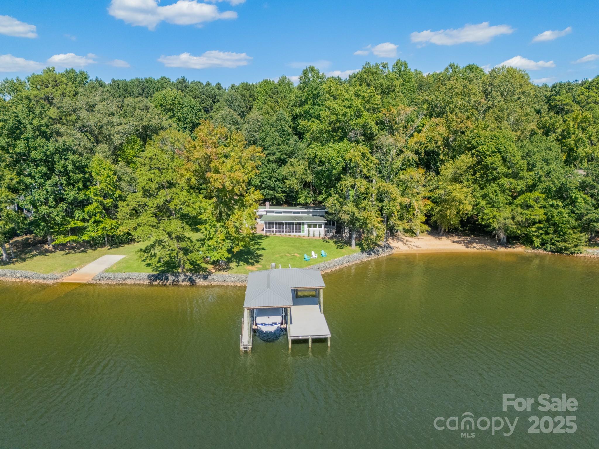 Clover, South Carolina, 29710, United States, 2 Bedrooms Bedrooms, ,2 BathroomsBathrooms,Residential,Active,1929445