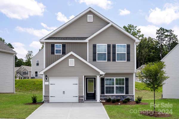 8008 MOOSE CREEK DR, CHARLOTTE, NC 28214 - Image 1