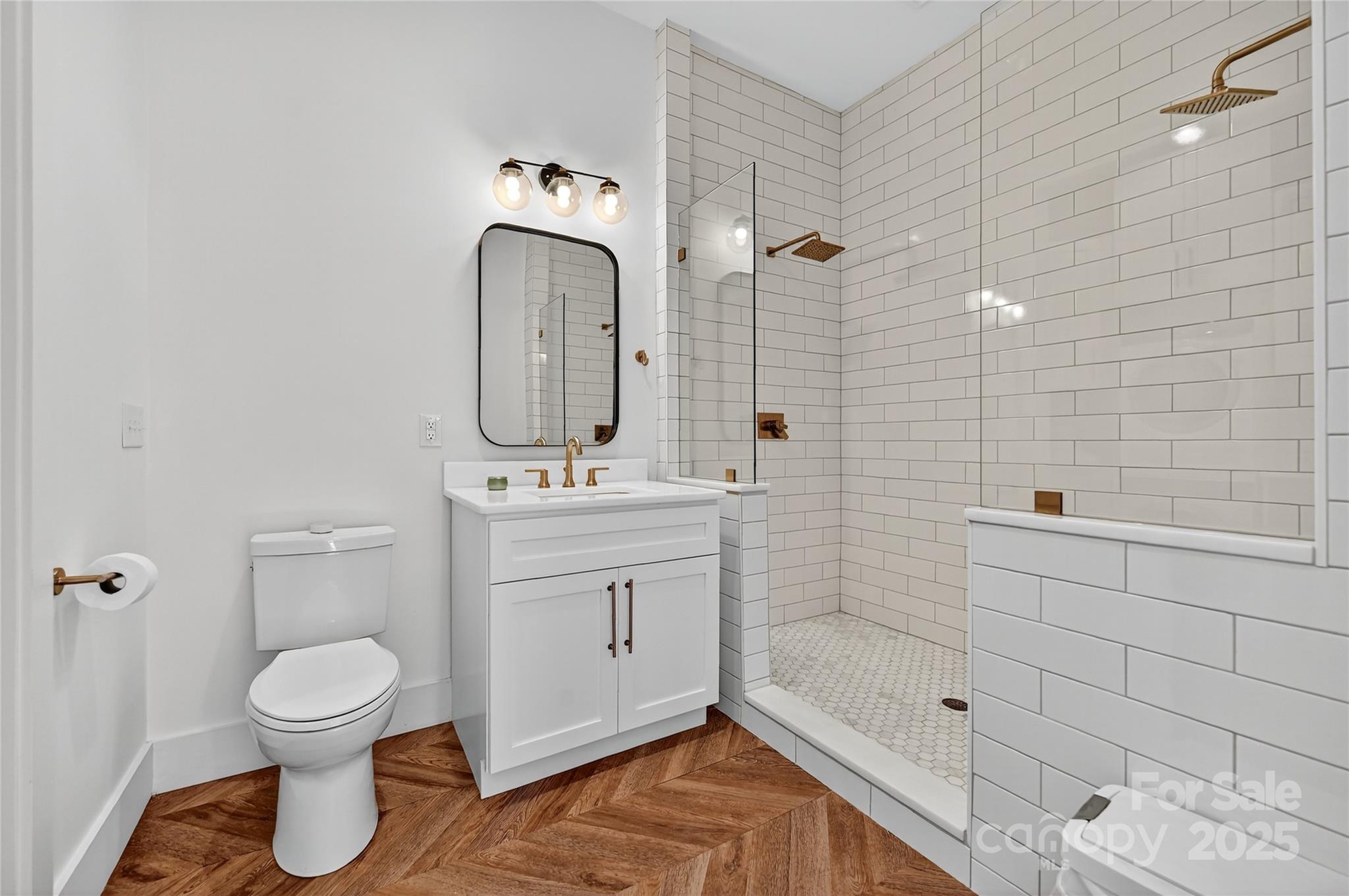 Charlotte, North Carolina, 28277, United States, 6 Bedrooms Bedrooms, ,5 BathroomsBathrooms,Residential,Active,1992626