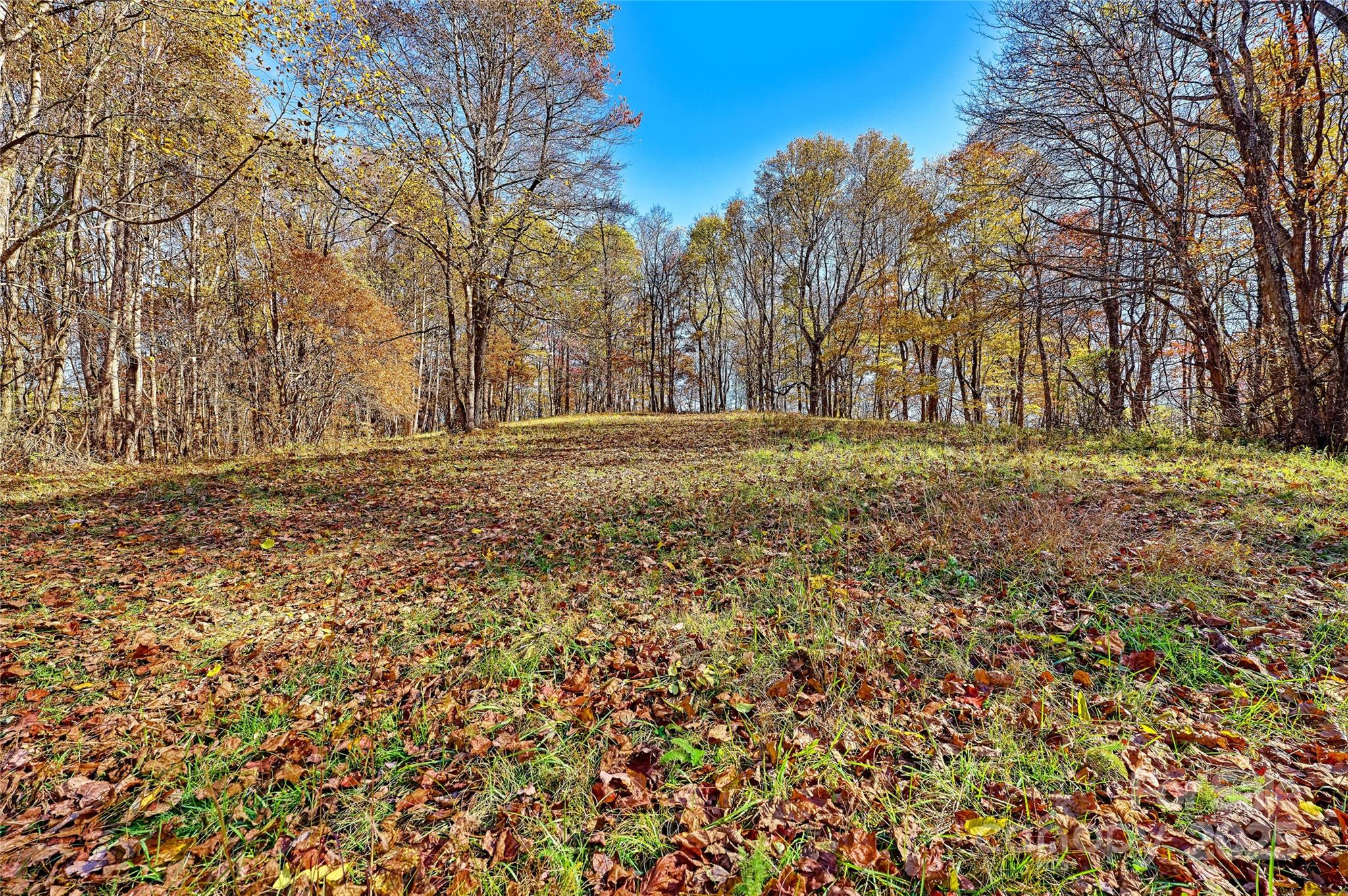 Highlands, North Carolina, 28741, United States, 2 Bedrooms Bedrooms, ,2 BathroomsBathrooms,Residential,Active,1993941