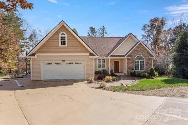 722 CHESTNUT TRL # 16, HENDERSONVILLE, NC 28792 - Image 1