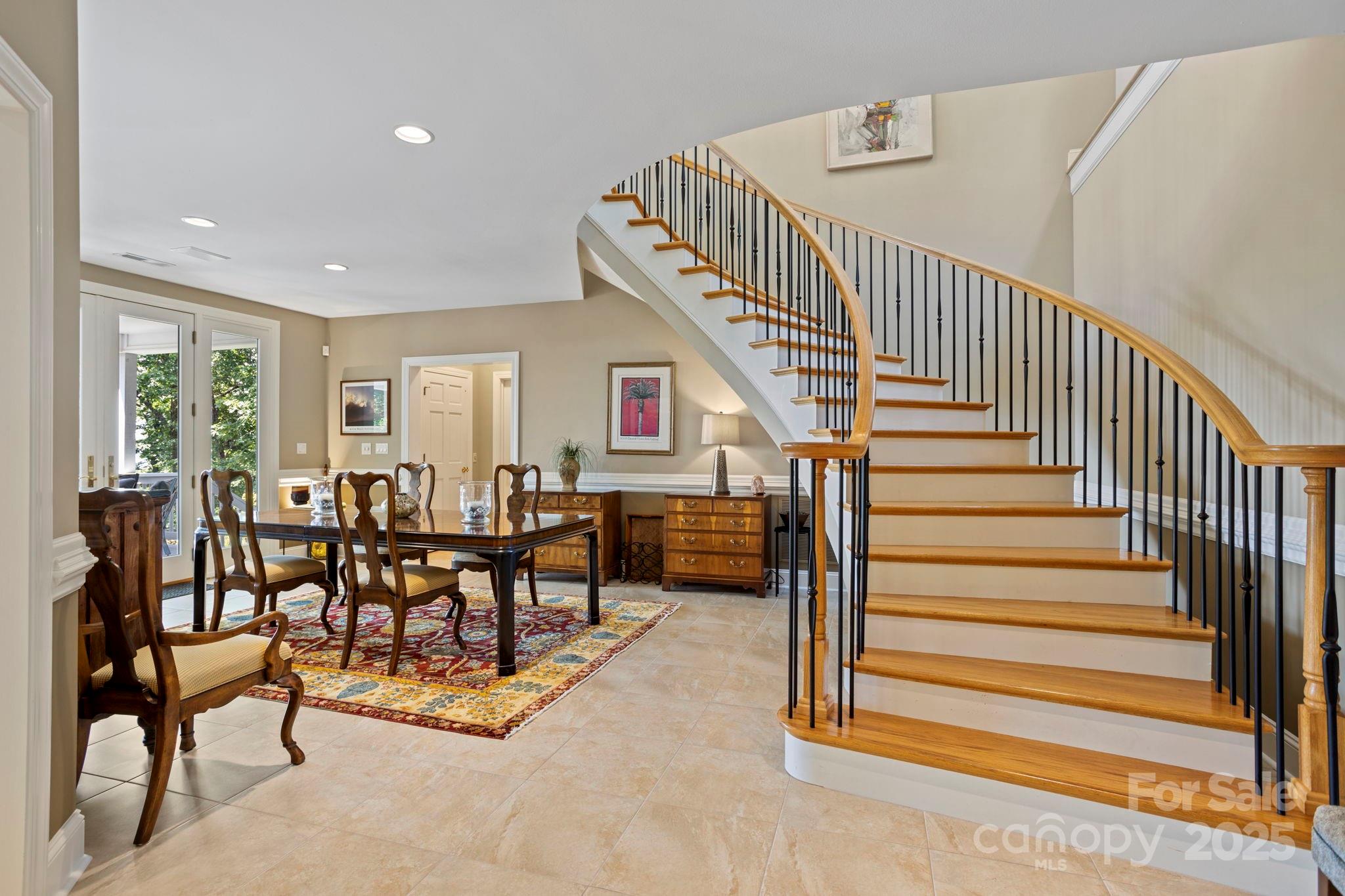 Flat Rock, North Carolina, 28731, United States, 3 Bedrooms Bedrooms, ,7 BathroomsBathrooms,Residential,Active,2007635