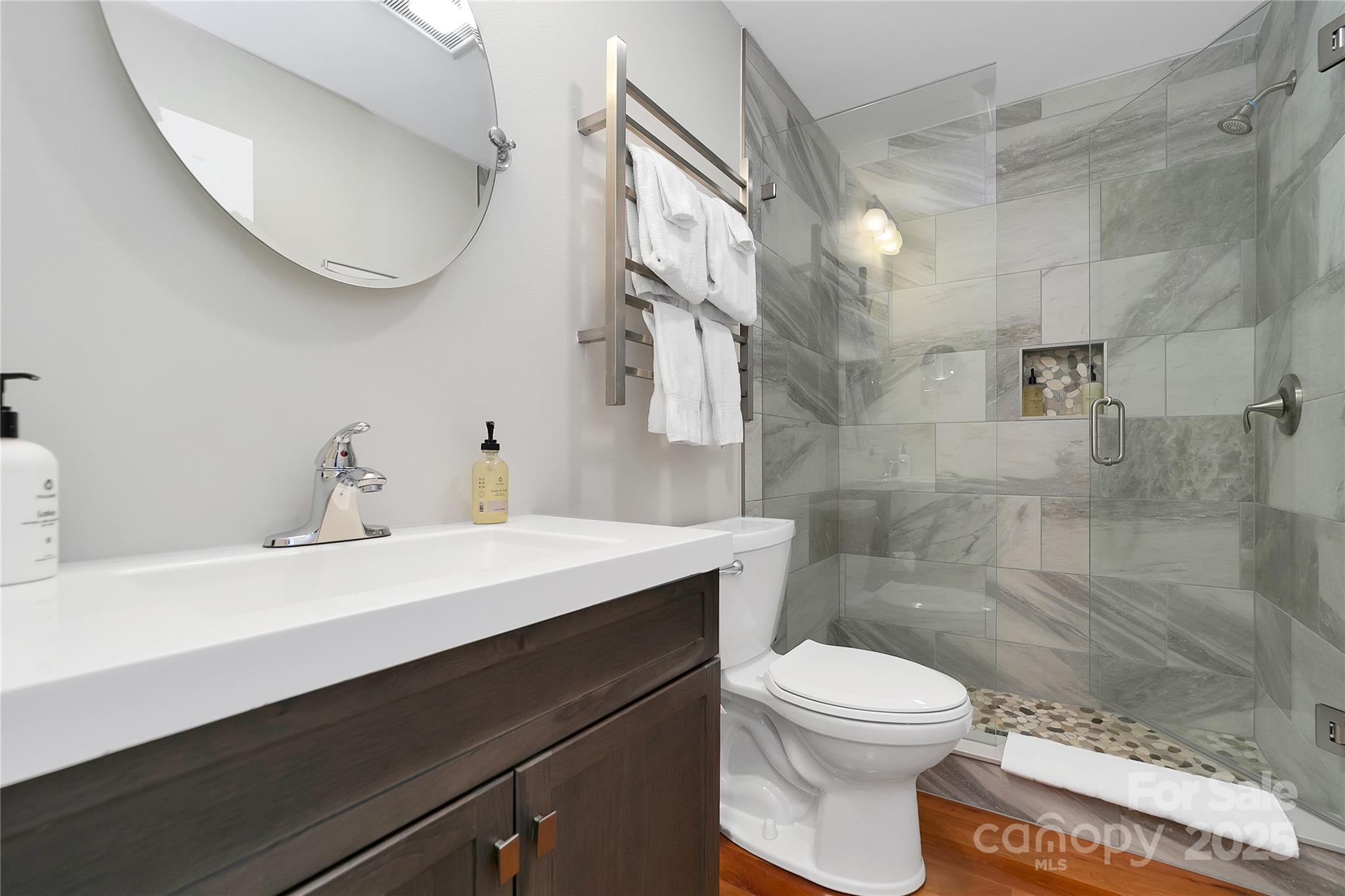 Brevard, North Carolina, 28712, United States, 4 Bedrooms Bedrooms, ,5 BathroomsBathrooms,Residential,Active,1953267