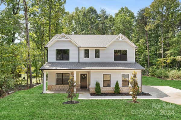 1509 BREEZEWOOD DR, CHARLOTTE, NC 28262 - Image 1