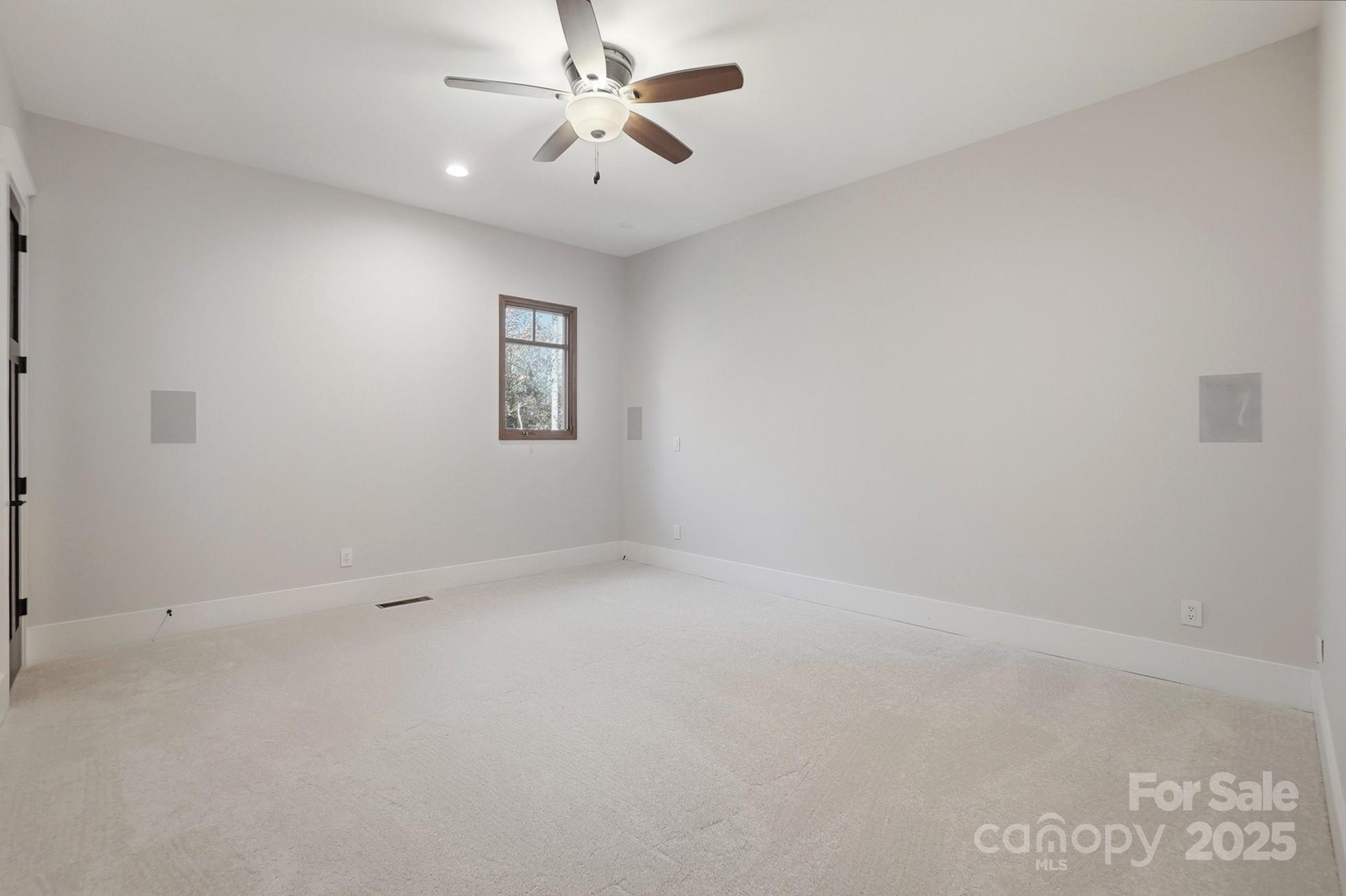 Waxhaw, North Carolina, 28173, United States, 4 Bedrooms Bedrooms, ,5 BathroomsBathrooms,Residential,Active,1990673