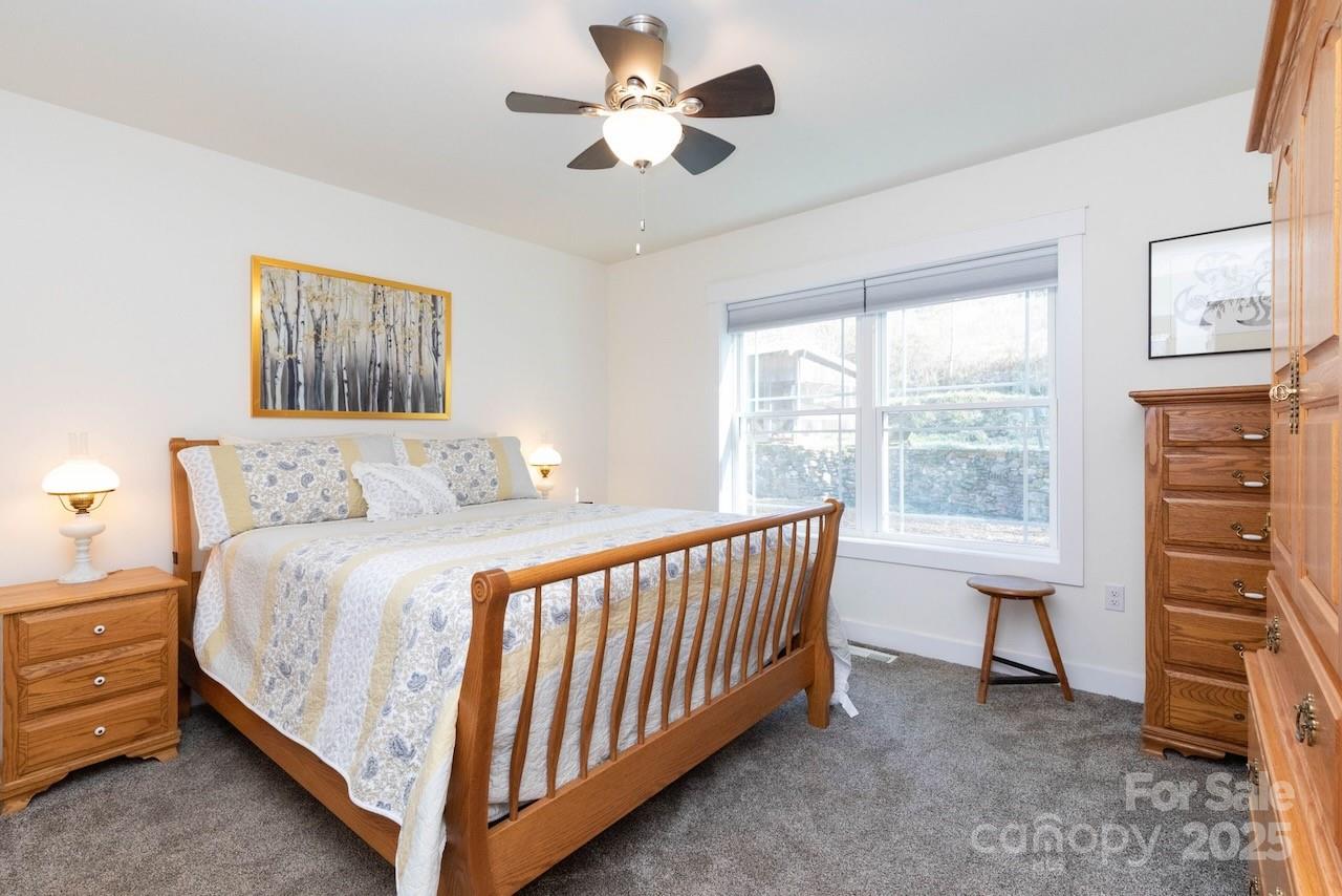 Canton, North Carolina, 28716, United States, 3 Bedrooms Bedrooms, ,4 BathroomsBathrooms,Residential,Active,2007140