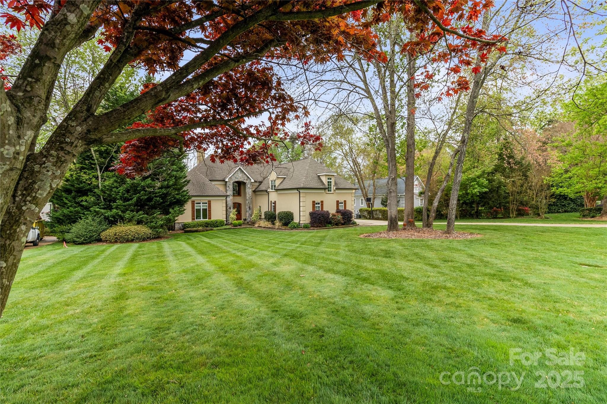 Cornelius, North Carolina, 28031, United States, 4 Bedrooms Bedrooms, ,7 BathroomsBathrooms,Residential,Active,1762837