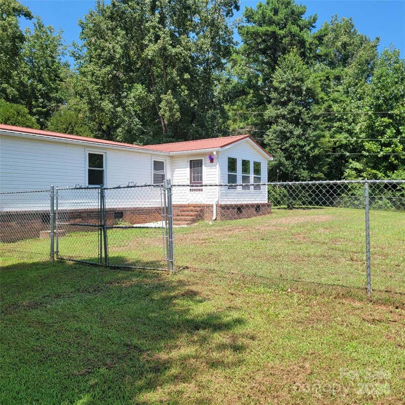 10490 TROUTMAN RD, MIDLAND, NC 28107, photo 1 of 12