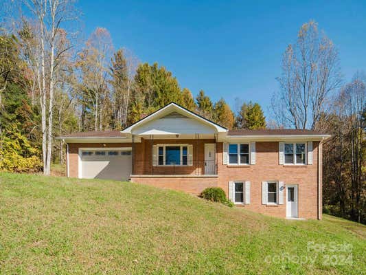 85,89 OLD FARM CIRCLE, HENDERSONVILLE, NC 28792 - Image 1