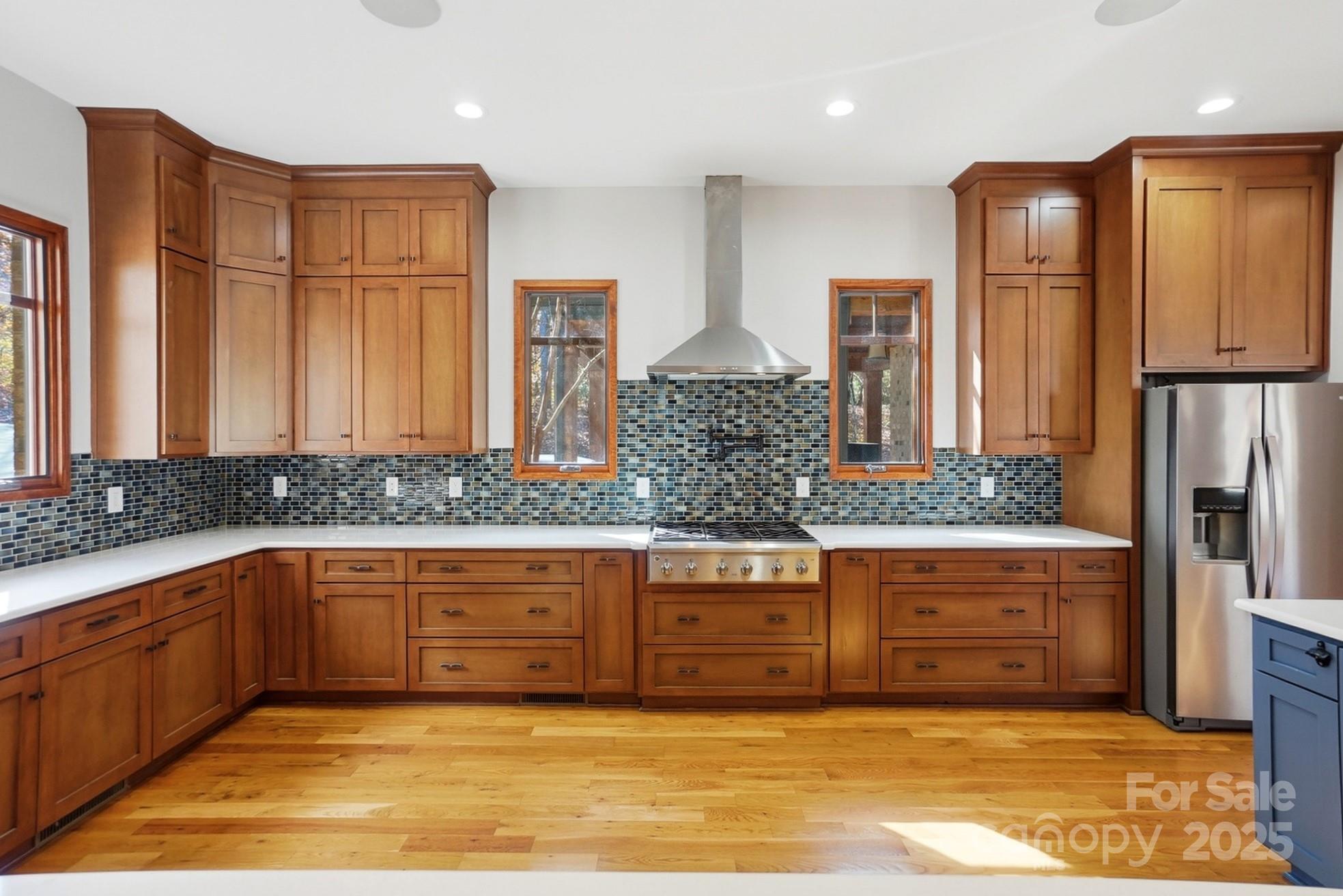 Waxhaw, North Carolina, 28173, United States, 4 Bedrooms Bedrooms, ,5 BathroomsBathrooms,Residential,Active,1990673