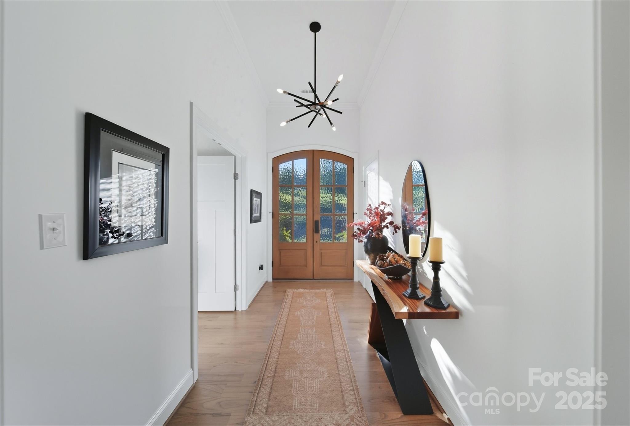 Hickory, North Carolina, 28601, United States, 3 Bedrooms Bedrooms, ,4 BathroomsBathrooms,Residential,Active,1942390