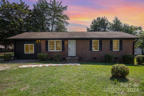 614 MAPLE ST, CHESTER, SC 29706 - Image 1