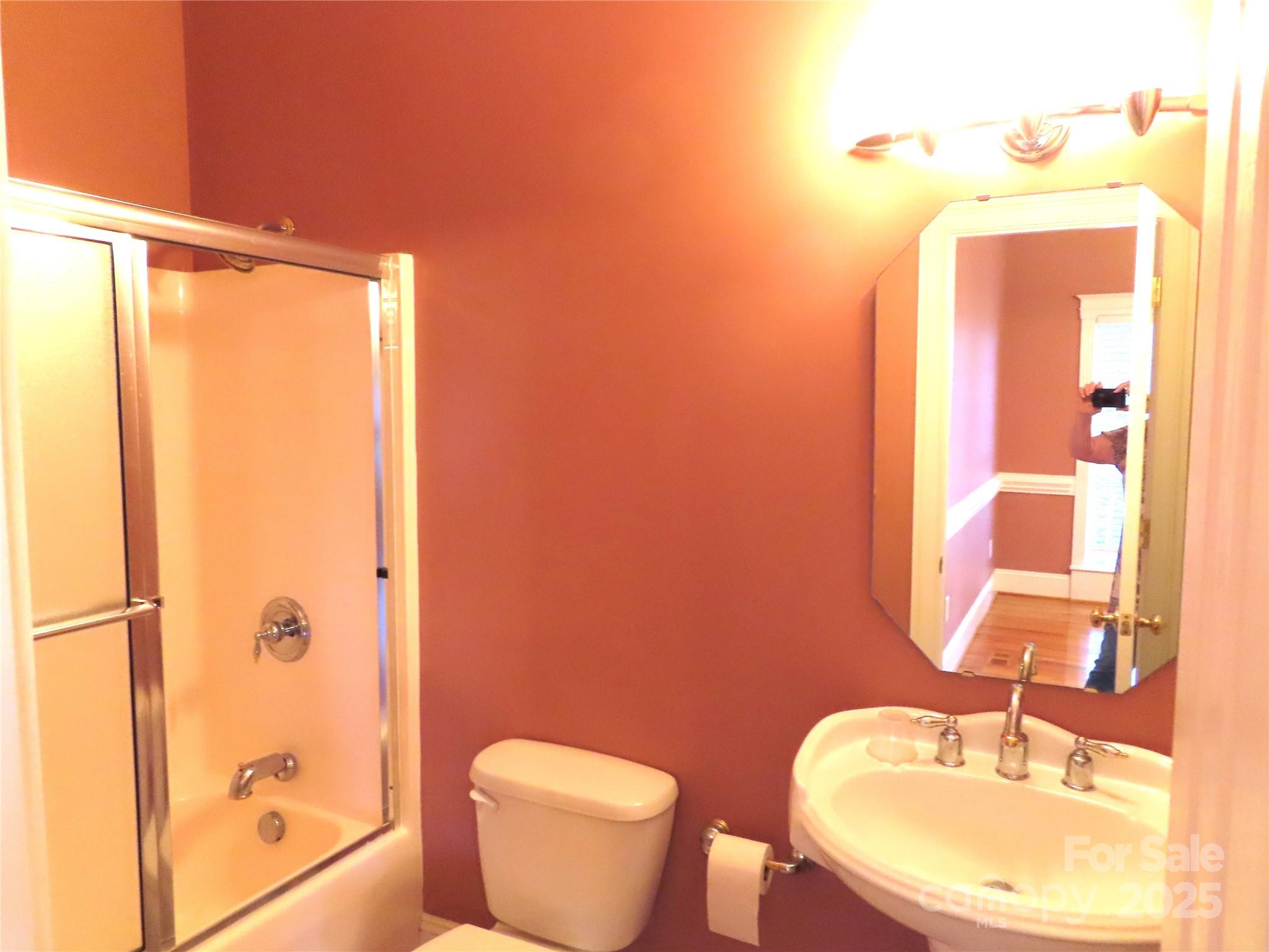 York, South Carolina, 29745, United States, ,5 BathroomsBathrooms,Residential,Active,1798121