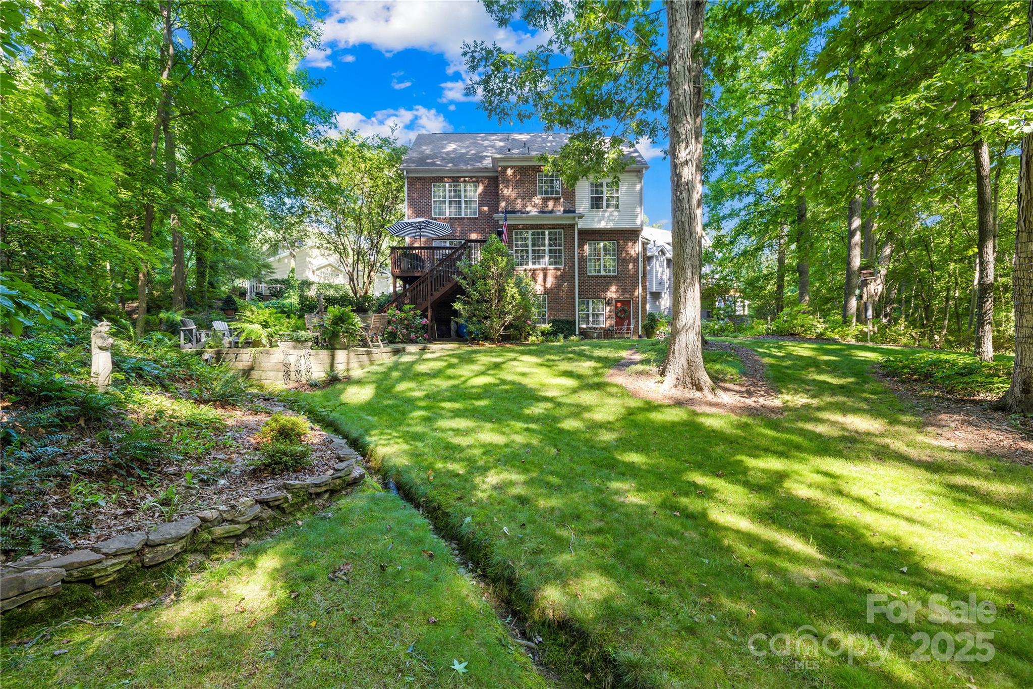 Cornelius, North Carolina, 28031, United States, 5 Bedrooms Bedrooms, ,5 BathroomsBathrooms,Residential,Active,1900204