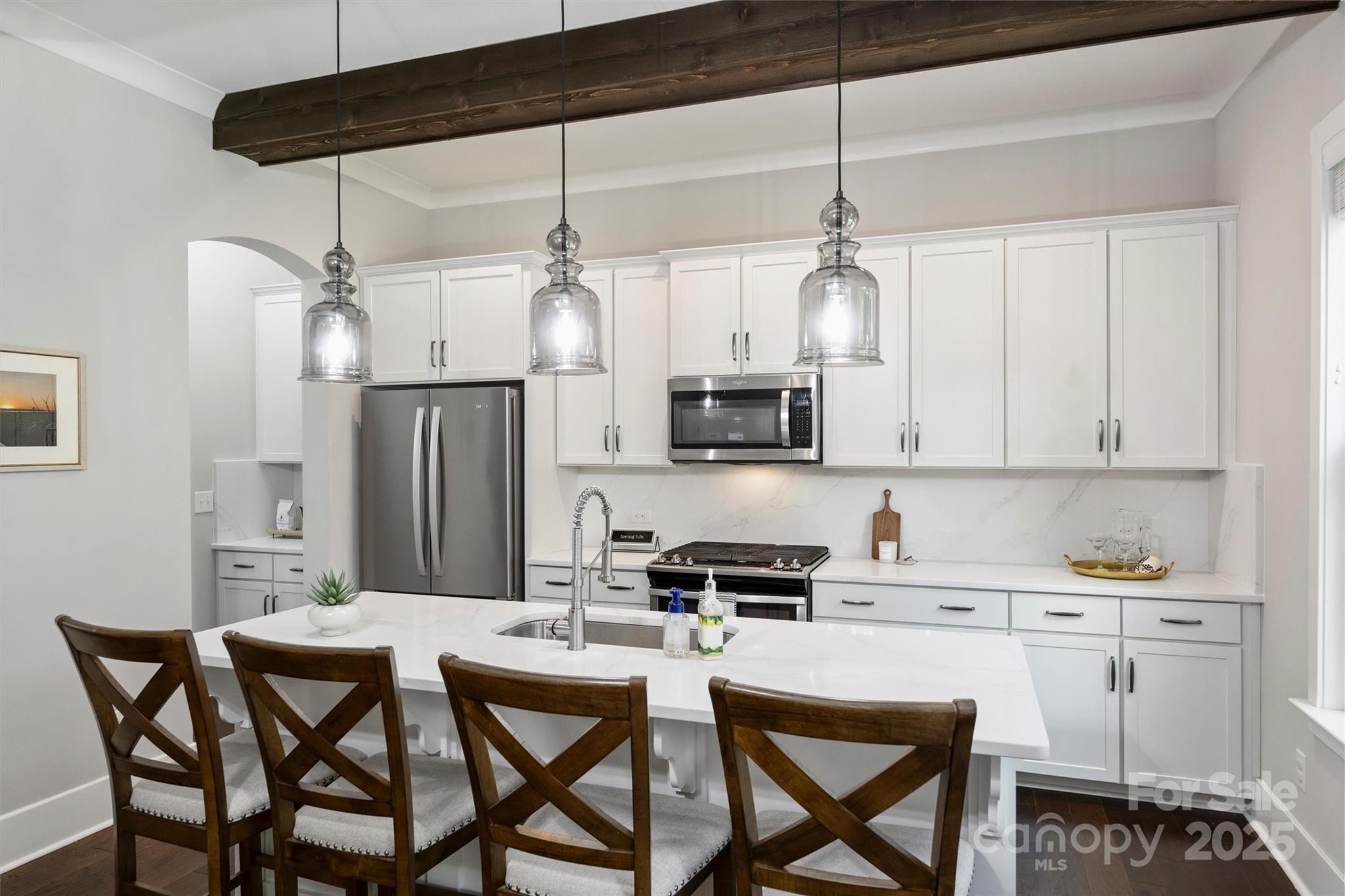 Charlotte, North Carolina, 28205, United States, 4 Bedrooms Bedrooms, ,4 BathroomsBathrooms,Residential,Active,1934773