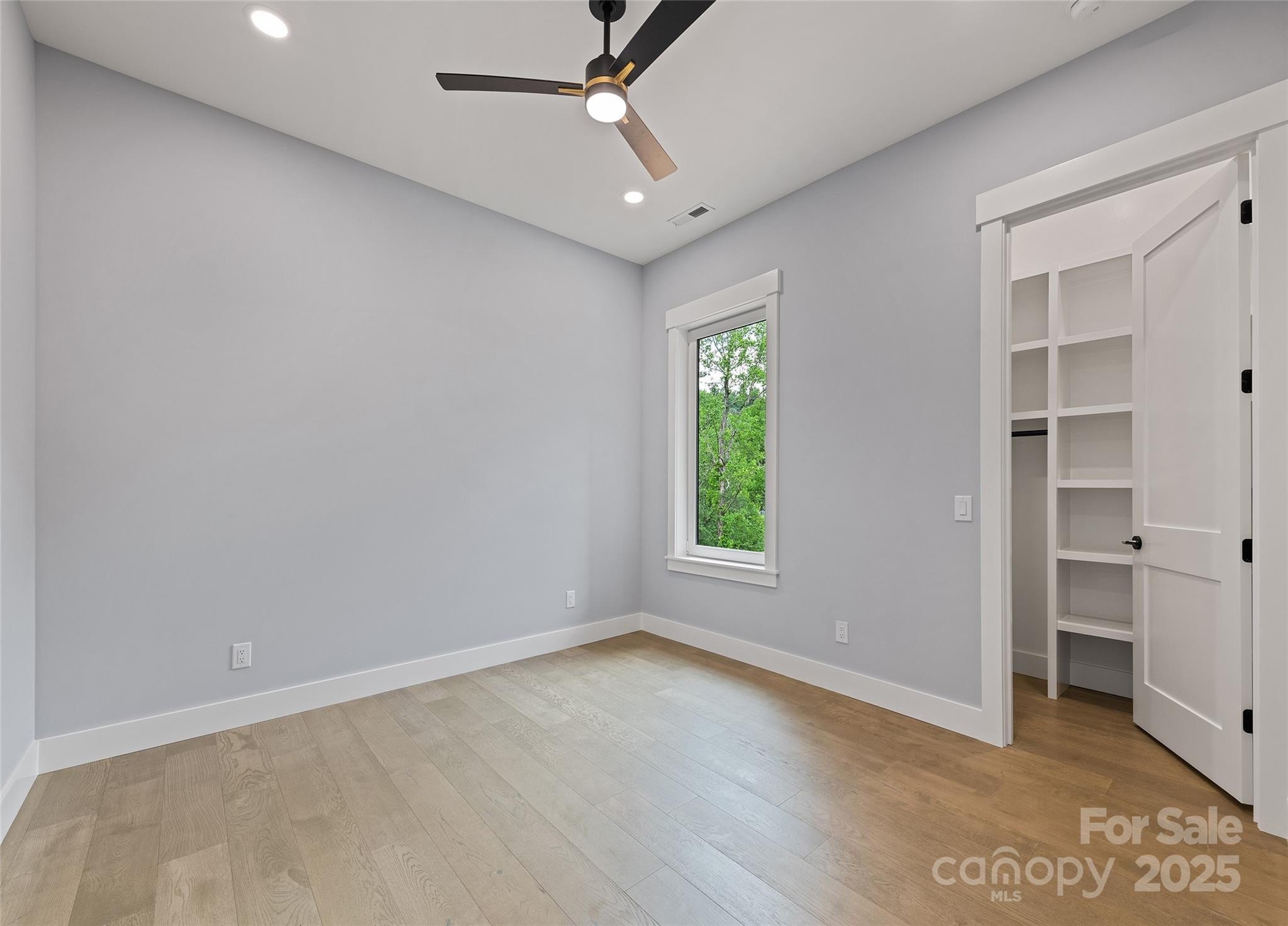 Arden, North Carolina, 28704, United States, 3 Bedrooms Bedrooms, ,3 BathroomsBathrooms,Residential,Active,1778755