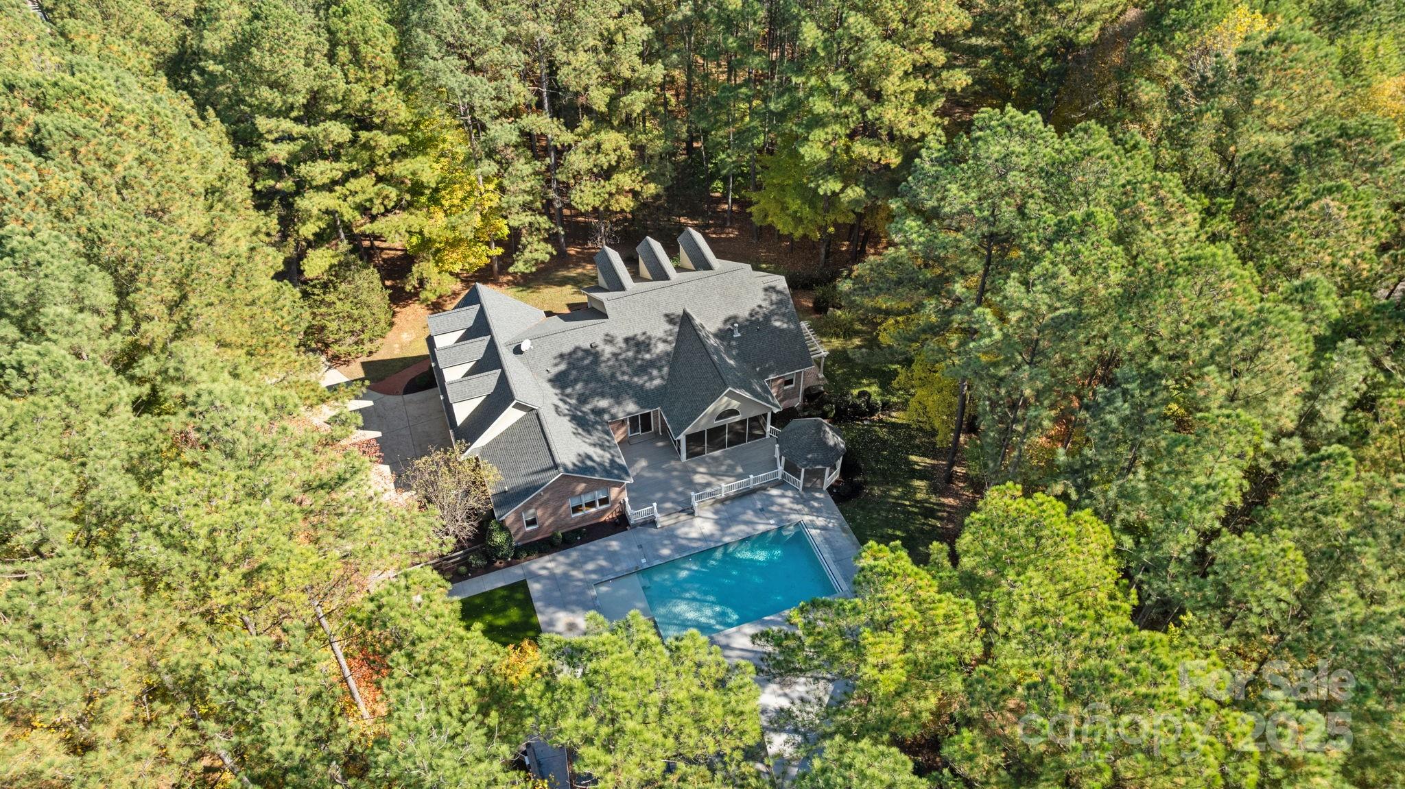 Waxhaw, North Carolina, 28173, United States, 4 Bedrooms Bedrooms, ,5 BathroomsBathrooms,Residential,Active,1986889