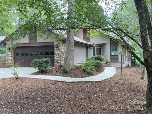 2010 GOLFSIDE LN, HENDERSONVILLE, NC 28739 - Image 1