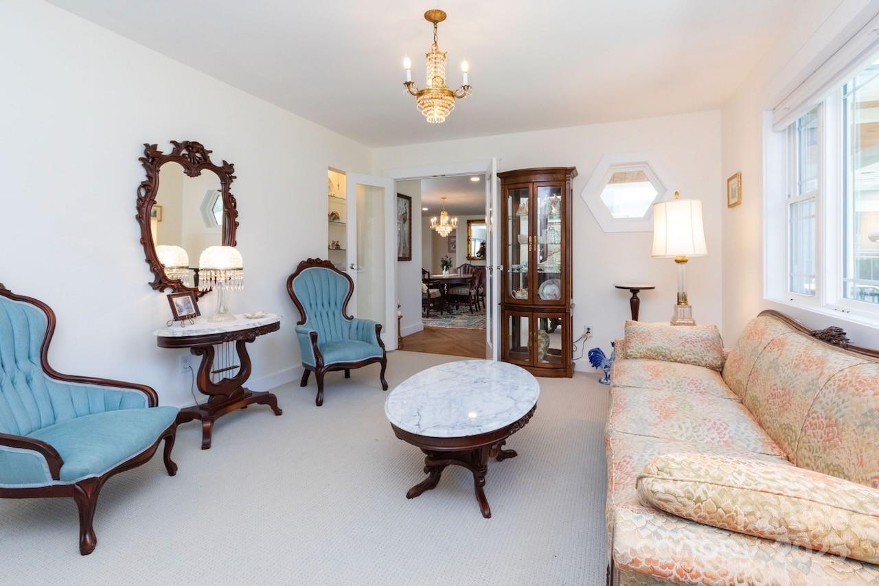 Canton, North Carolina, 28716, United States, 3 Bedrooms Bedrooms, ,4 BathroomsBathrooms,Residential,Active,2007140