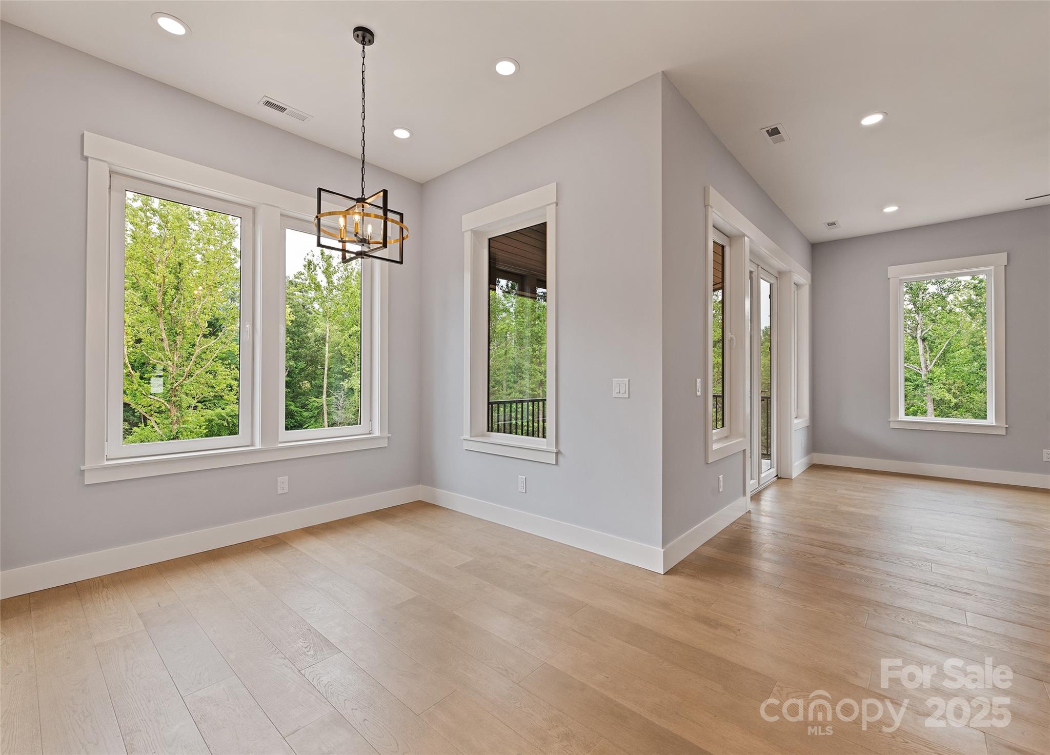 Arden, North Carolina, 28704, United States, 3 Bedrooms Bedrooms, ,3 BathroomsBathrooms,Residential,Active,1778755