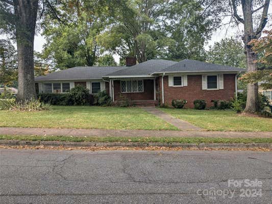 350 S MAIN AVE, NEWTON, NC 28658 - Image 1