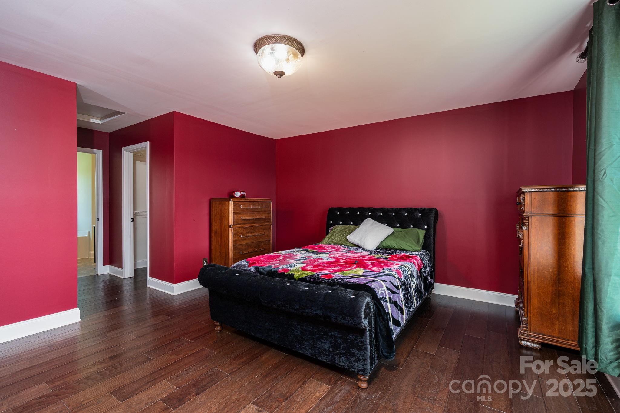 Vale, North Carolina, 28168, United States, 3 Bedrooms Bedrooms, ,4 BathroomsBathrooms,Residential,Active,1880021