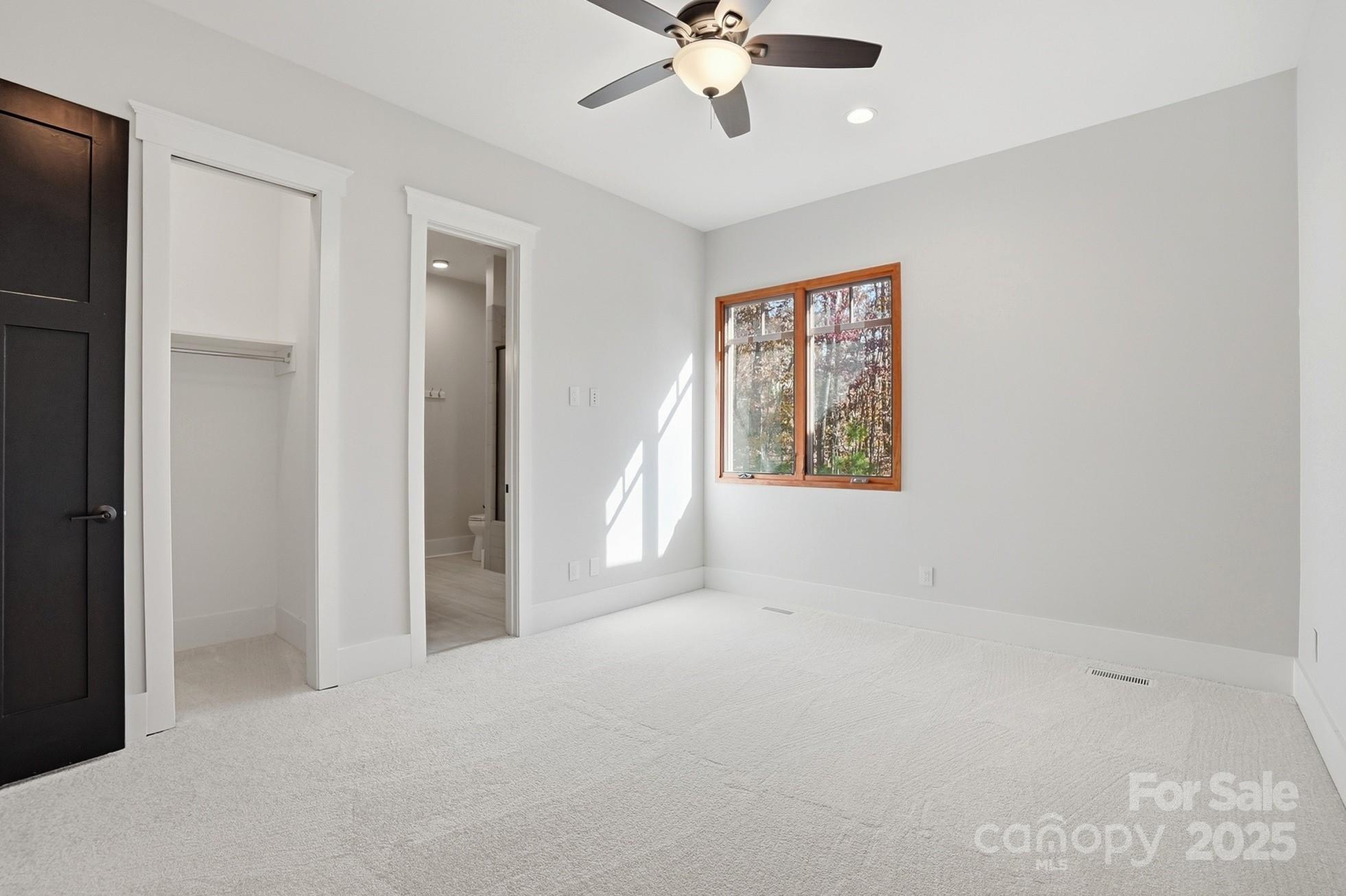 Waxhaw, North Carolina, 28173, United States, 4 Bedrooms Bedrooms, ,5 BathroomsBathrooms,Residential,Active,1990673