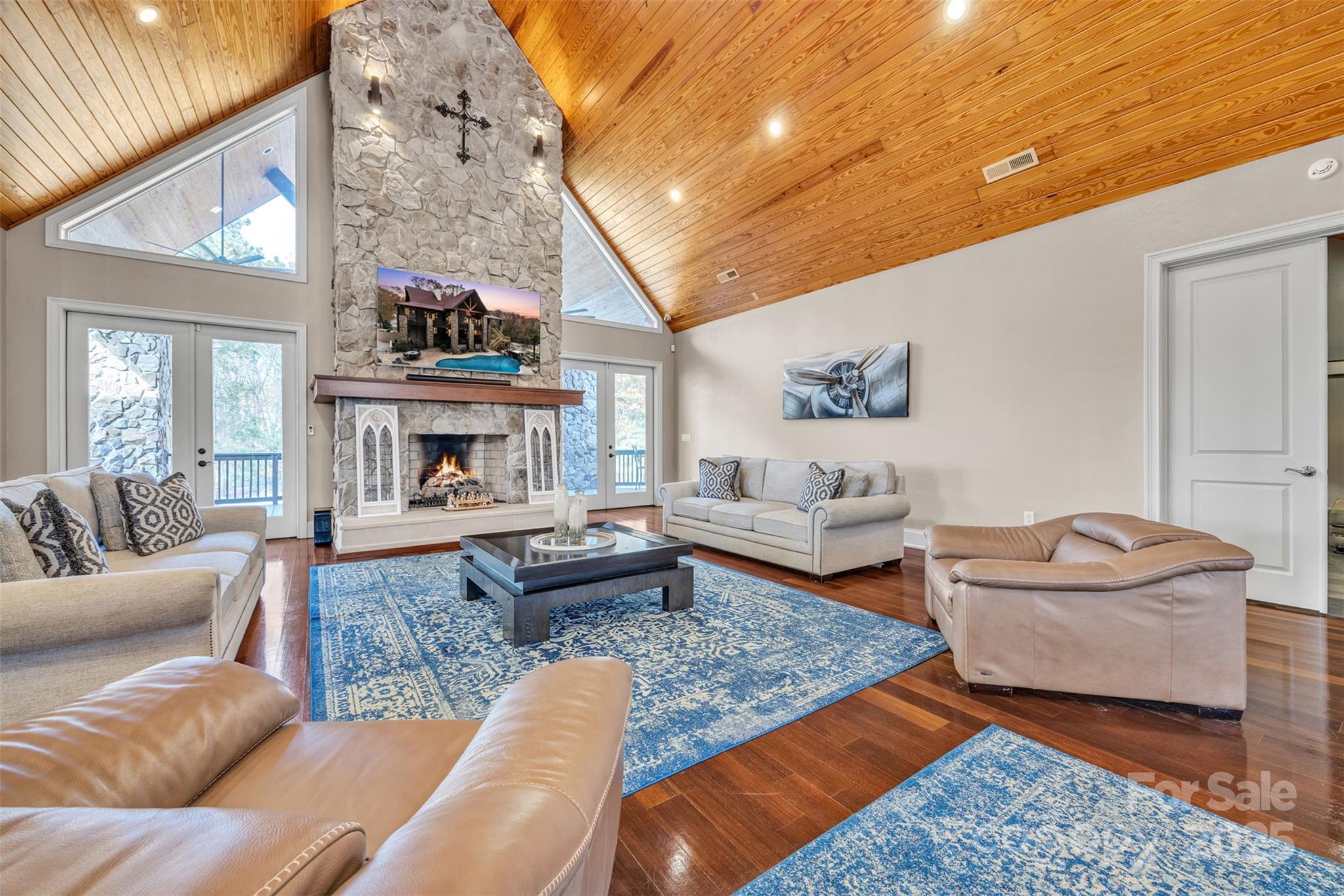 Catawba, North Carolina, 28609, United States, 4 Bedrooms Bedrooms, ,5 BathroomsBathrooms,Residential,Active,1993629