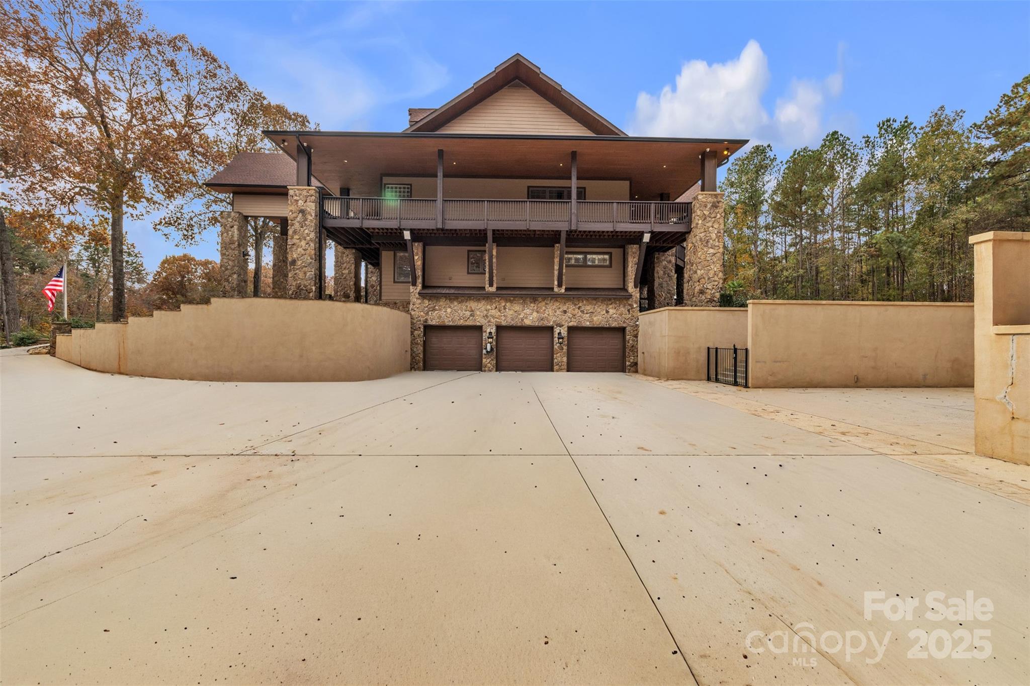 Catawba, North Carolina, 28609, United States, 4 Bedrooms Bedrooms, ,5 BathroomsBathrooms,Residential,Active,1993629