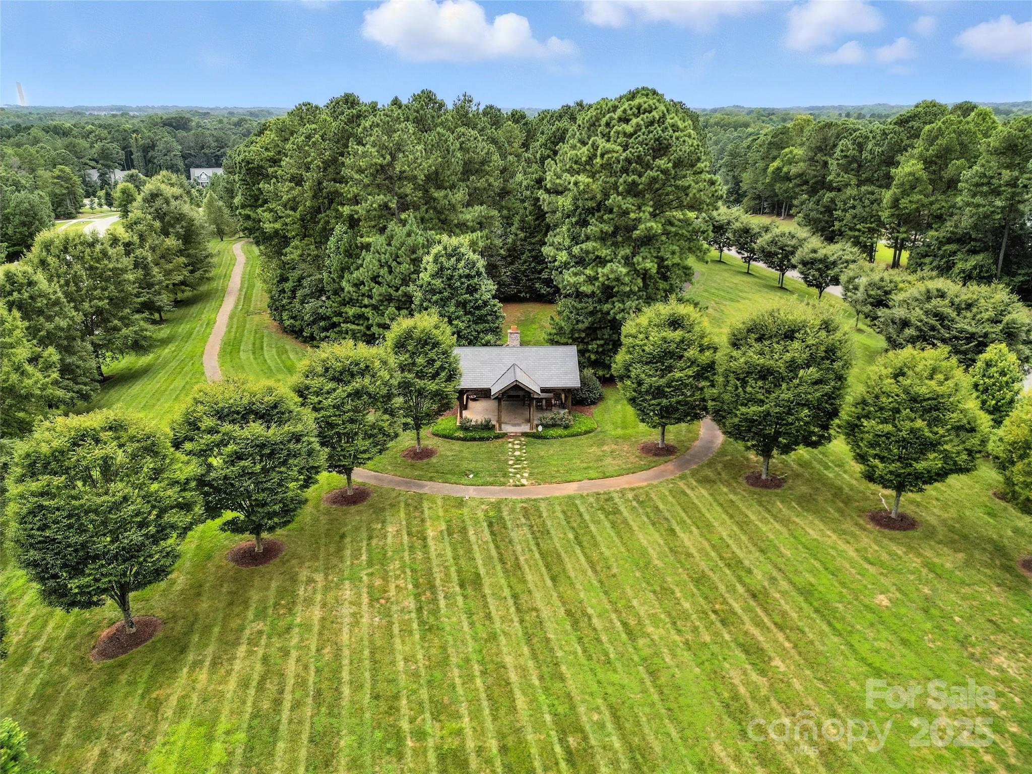 Huntersville, North Carolina, 28078, United States, 4 Bedrooms Bedrooms, ,4 BathroomsBathrooms,Residential,Active,1914595